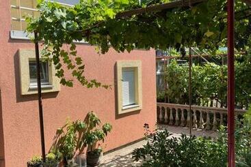 Turista apartmanok Gorica Hill Apartment