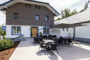 هتل Gasthof Wisonbrona