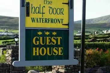 Bed and Breakfast Half Door House