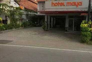 Hotel Maya