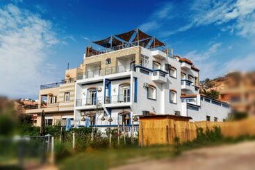 ベッドアンドブレックファースト Blue Wave Lodge