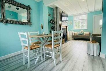 Apartaments turístics The Rambler S Rest Cottage, Parkgate, Wirral