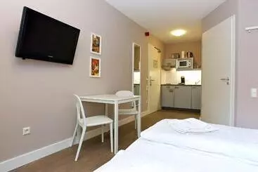 Apartmenthouse Berlin   Am Görlitzer Park