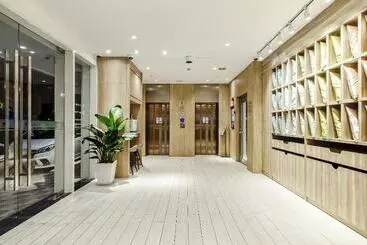 Hotel Hanting Premium  Shanghai Henglong Plaza