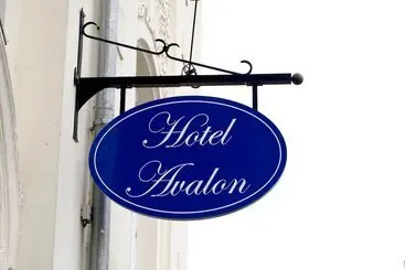 Hotelli The Avalon