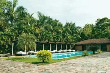 Resort Kasara Chitwan