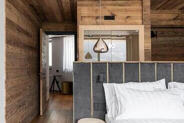 Alpuris   Your Boutique Suite   Hotel B&b