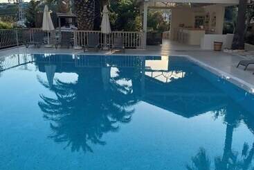 酒店 Golden Lighthouse