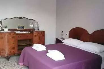 پانسیون Battisti 18 Vintage Rooms