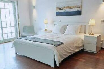 펜션 Alvide Guest House