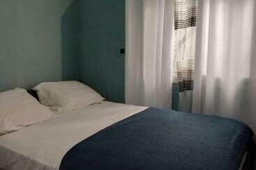 تختخواب و صبحانه Chambre Privée