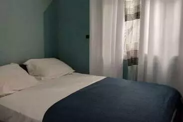 تختخواب و صبحانه Chambre Privée