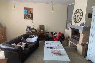 ベッドアンドブレックファースト Les Chambres De La P’tite Vallée