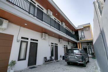 Hotell Reddoorz @ Jalan Urip Sumoharjo Lampung