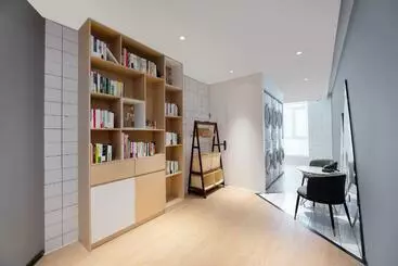 Atour Hotel Lanzhou Xiguan Zhangye Road Pedestrian Street