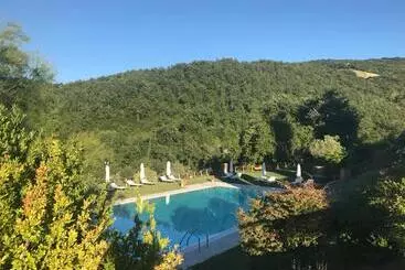 アパートホテル Ht Castello Di Campolongo