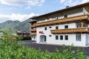 Max Studios & Apartments Zillertal