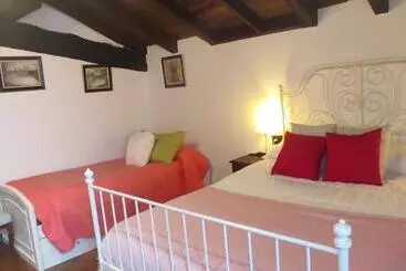 Pensió Hostal Mendaurpe