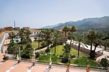 Resort Al Balhara Suite & Spa