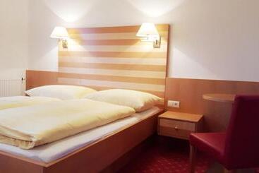 Gasthof Hotel Zur Goldenen Krone