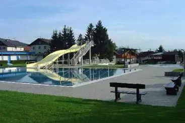 فندق Gästehaus Jedinger