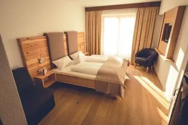 Отель & Gasthaus Dresch