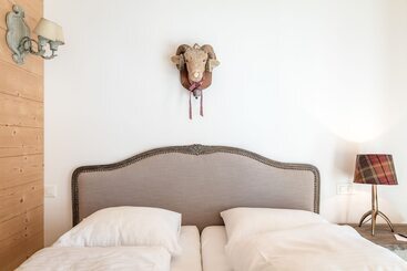 בית מלון כפרי Rinderberg Swiss Alpine Lodge