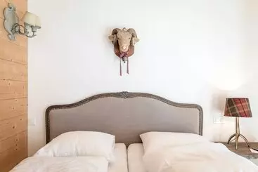 בית מלון כפרי Rinderberg Swiss Alpine Lodge