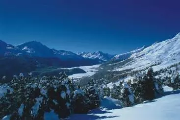 ペンション Gasthaus Zum Weissen Kreuz