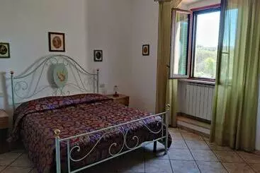 Pension Affittacamere La Rondinella