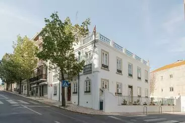 Pensione Almada Villa