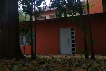 Hostel Refugio Del Alba