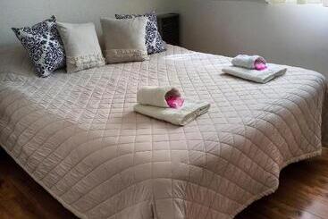 آپارتمانهای توریستها Casa Linda