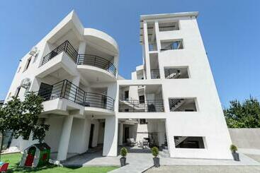 Pensão Toma Residence