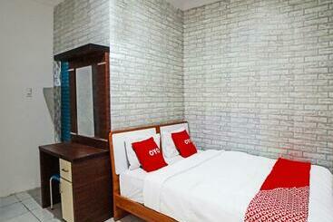 فندق Oyo 91418 Kantil Homestay Syariah