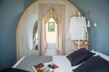 Aparthotel Les Insolites Du Brochet