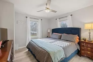 Turistihuoneistot The Twisted Maple   Dogs Stay Free!