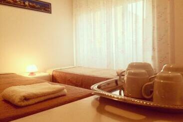 Bed and Breakfast A Due Passi Rooms