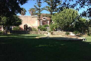 Nocleg ze śniadaniem Campo Reale Country Rooms