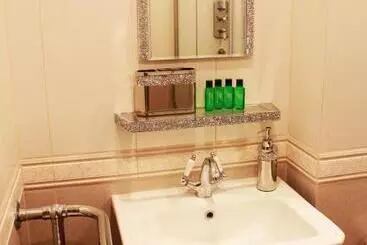 Apartaments turístics Habitat Central Apartment