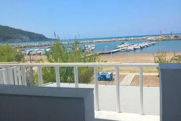 Sea House B&b