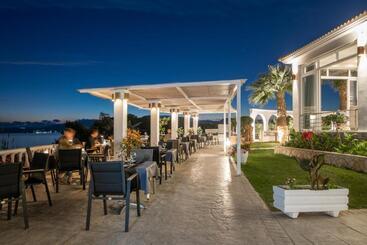 酒店 Crystal Beach