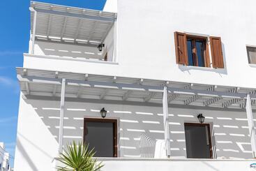 ホテル Depis Place & Apartments