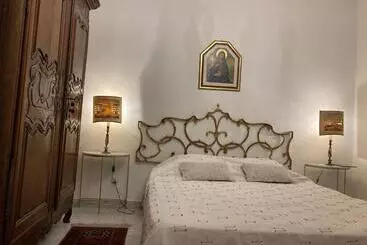 ツーリストアパートメント Ajaccio Vue Mer, 3 Chambres, 6 Personnes