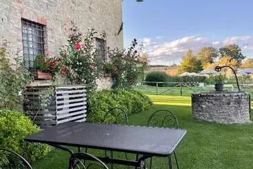 ツーリストアパートメント Casanova Di Campriano