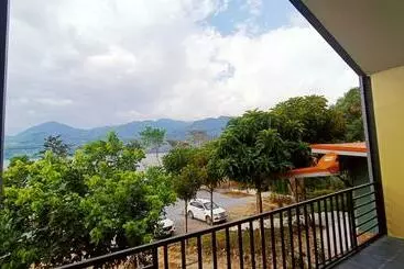 Bed and Breakfast เลคแค้มป์ รีสอร์ท