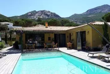Nocleg ze śniadaniem Villa Alivu Di Calvi