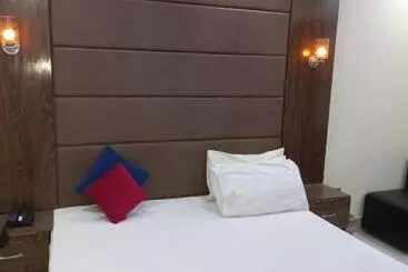 هتل Executive One