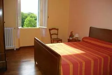 Turistihuoneistot Les Hirondelles De Montsec