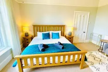 ツーリストアパートメント Lottie S Lookout, Ventnor With Fantastic Sea Views